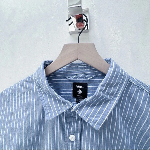 Vans Medium 100% Cotton Blue Striped Button-Up Shirt - Picture 6 of 10